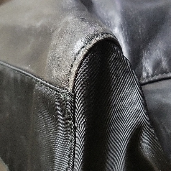 Prada shoulder bag - Picture 9 of 16